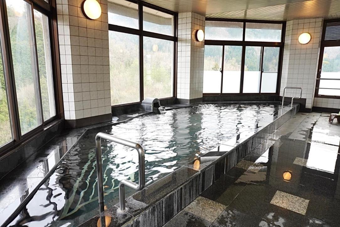 Green Spa Tsutsuga Akiota Екстер'єр фото
